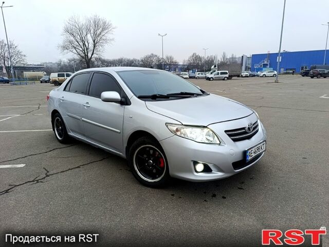 Сірий Тойота Королла, об'ємом двигуна 1.6 л та пробігом 255 тис. км за 5700 $, фото 1 на Automoto.ua