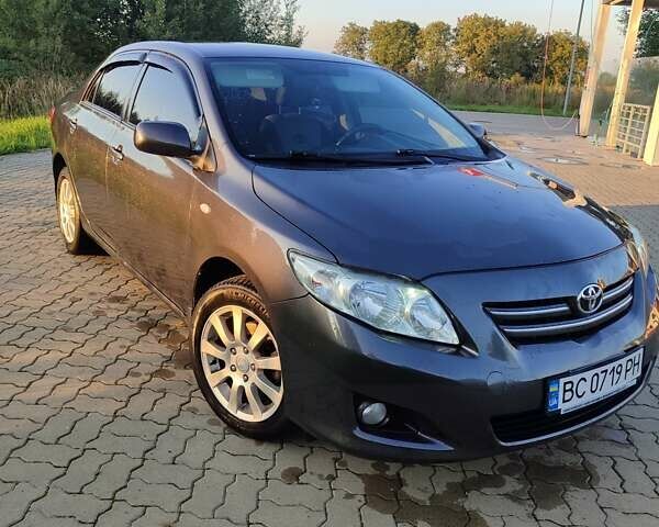 Сірий Тойота Королла, об'ємом двигуна 1.6 л та пробігом 233 тис. км за 6700 $, фото 1 на Automoto.ua