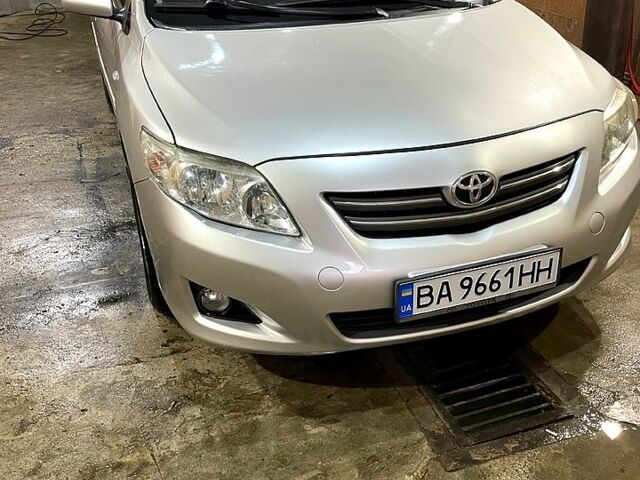 Серый Тойота Королла, объемом двигателя 1.6 л и пробегом 24000 тыс. км за 6500 $, фото 1 на Automoto.ua