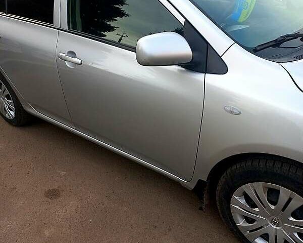 Серый Тойота Королла, объемом двигателя 1.6 л и пробегом 195 тыс. км за 7200 $, фото 1 на Automoto.ua