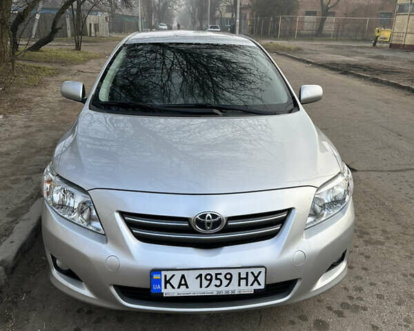 Сірий Тойота Королла, об'ємом двигуна 1.6 л та пробігом 38 тис. км за 11600 $, фото 1 на Automoto.ua