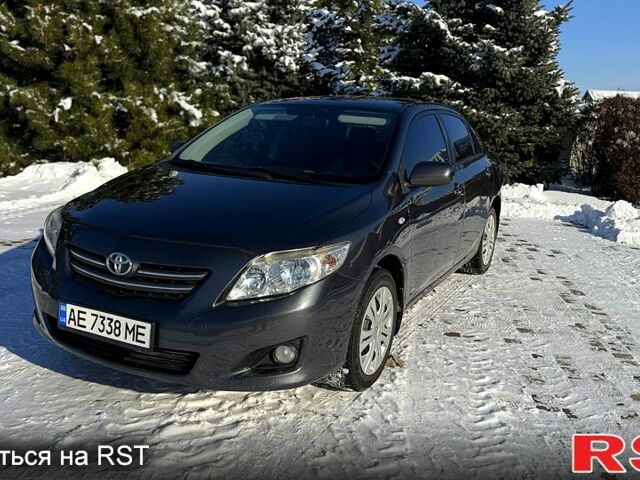 Серый Тойота Королла, объемом двигателя 1.6 л и пробегом 22000 тыс. км за 6500 $, фото 1 на Automoto.ua