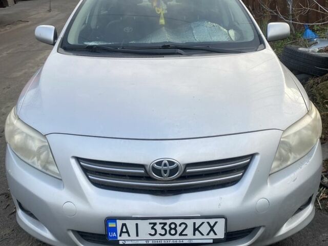 Серый Тойота Королла, объемом двигателя 1.6 л и пробегом 350 тыс. км за 3544 $, фото 1 на Automoto.ua