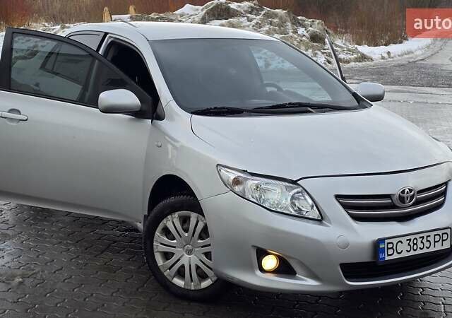 Серый Тойота Королла, объемом двигателя 1.6 л и пробегом 210 тыс. км за 6200 $, фото 1 на Automoto.ua