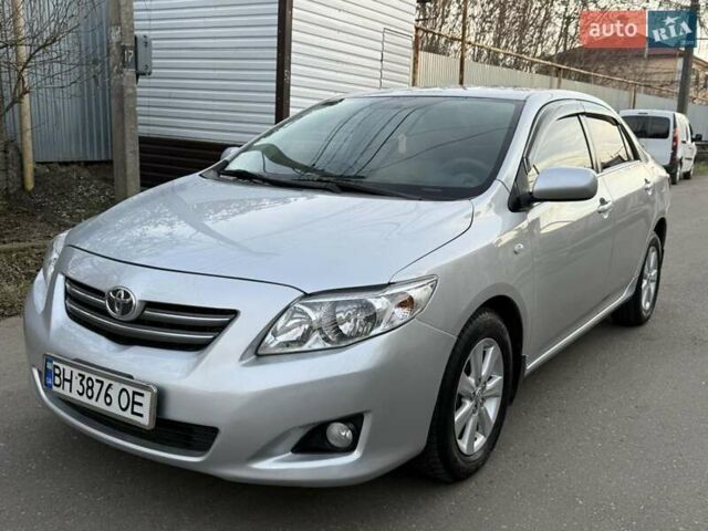 Серый Тойота Королла, объемом двигателя 1.8 л и пробегом 174 тыс. км за 6500 $, фото 1 на Automoto.ua