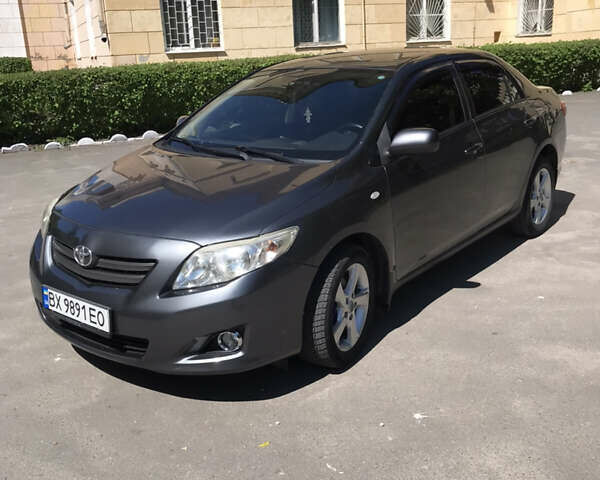 Серый Тойота Королла, объемом двигателя 1.6 л и пробегом 272 тыс. км за 6300 $, фото 1 на Automoto.ua