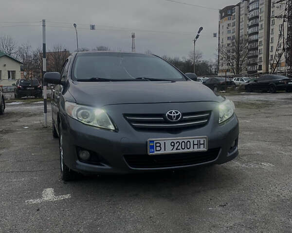 Серый Тойота Королла, объемом двигателя 1.6 л и пробегом 213 тыс. км за 7900 $, фото 1 на Automoto.ua