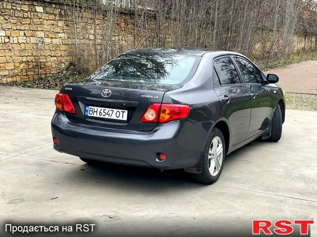 Серый Тойота Королла, объемом двигателя 1.6 л и пробегом 180 тыс. км за 5600 $, фото 1 на Automoto.ua