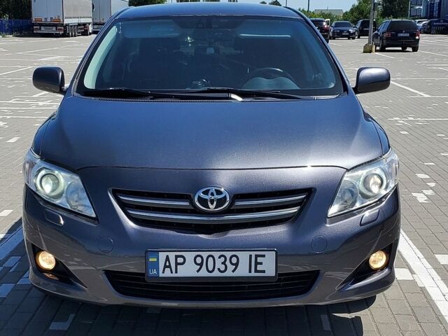Сірий Тойота Королла, об'ємом двигуна 1.6 л та пробігом 197 тис. км за 6570 $, фото 1 на Automoto.ua