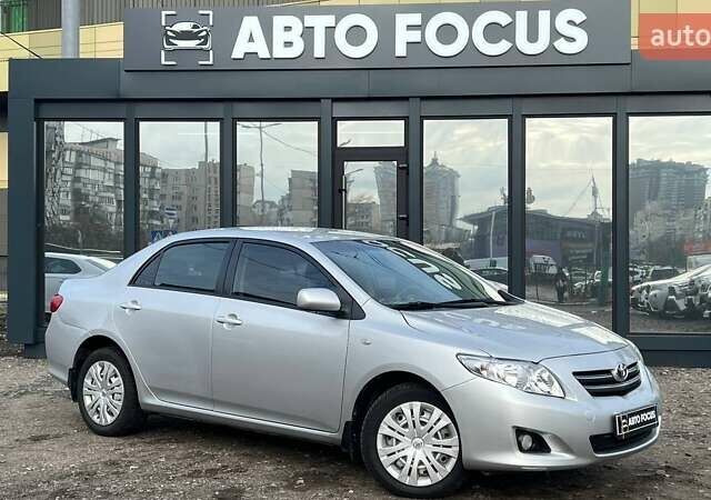 Серый Тойота Королла, объемом двигателя 0 л и пробегом 158 тыс. км за 7690 $, фото 1 на Automoto.ua