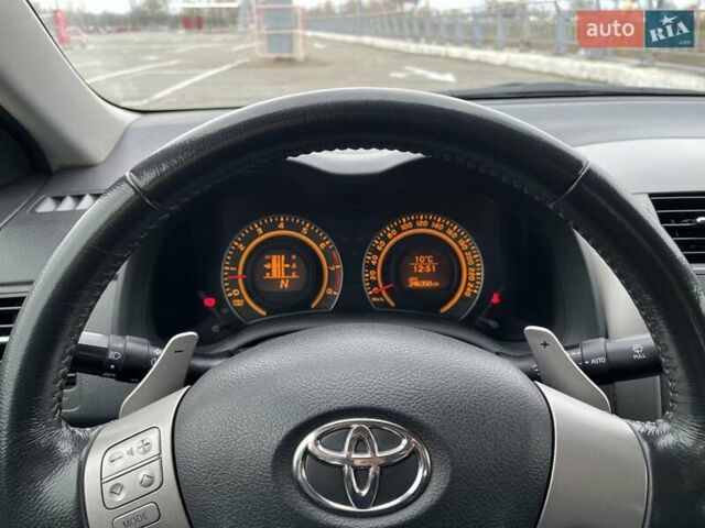 Серый Тойота Королла, объемом двигателя 1.6 л и пробегом 246 тыс. км за 6000 $, фото 1 на Automoto.ua