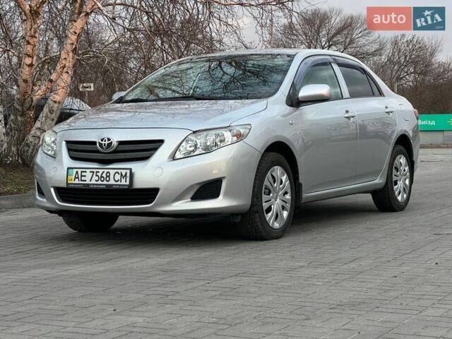 Серый Тойота Королла, объемом двигателя 1.6 л и пробегом 182 тыс. км за 7700 $, фото 1 на Automoto.ua