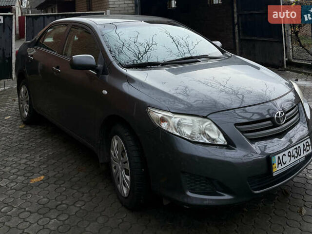 Сірий Тойота Королла, об'ємом двигуна 0.2 л та пробігом 176 тис. км за 7500 $, фото 1 на Automoto.ua