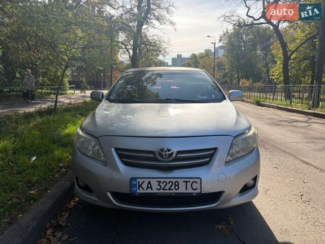 Серый Тойота Королла, объемом двигателя 1.6 л и пробегом 260 тыс. км за 5000 $, фото 1 на Automoto.ua