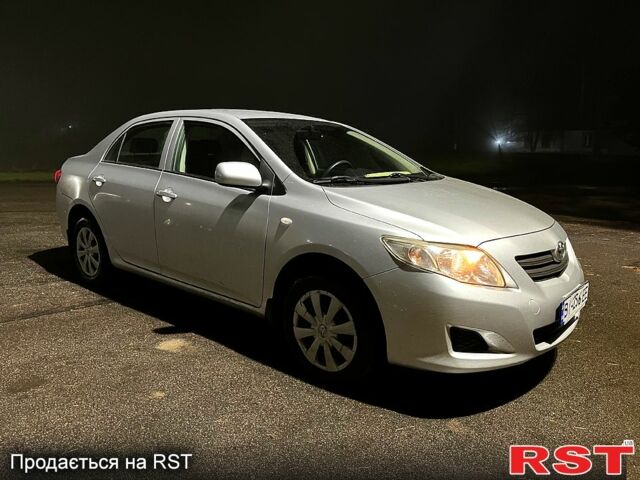 Серый Тойота Королла, объемом двигателя 1.3 л и пробегом 124 тыс. км за 6700 $, фото 1 на Automoto.ua