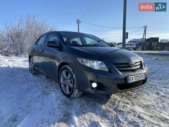 Серый Тойота Королла, объемом двигателя 1.59 л и пробегом 203 тыс. км за 6650 $, фото 1 на Automoto.ua