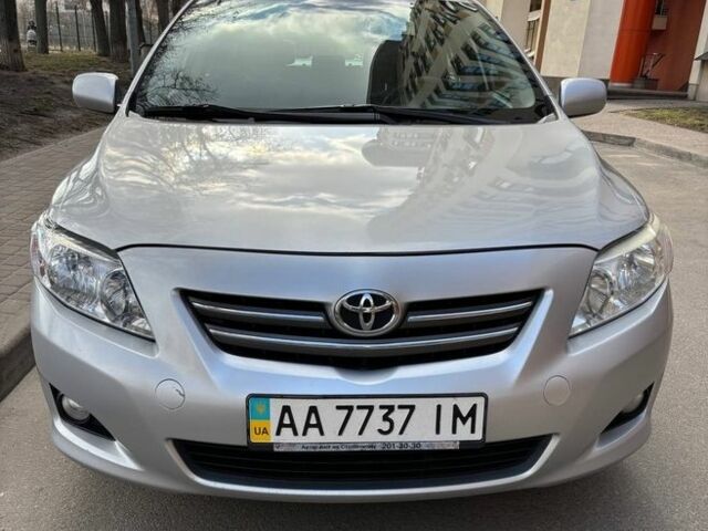 Серый Тойота Королла, объемом двигателя 1.6 л и пробегом 255 тыс. км за 7100 $, фото 1 на Automoto.ua