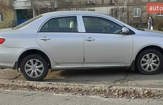 Сірий Тойота Королла, об'ємом двигуна 1.33 л та пробігом 156 тис. км за 9000 $, фото 1 на Automoto.ua