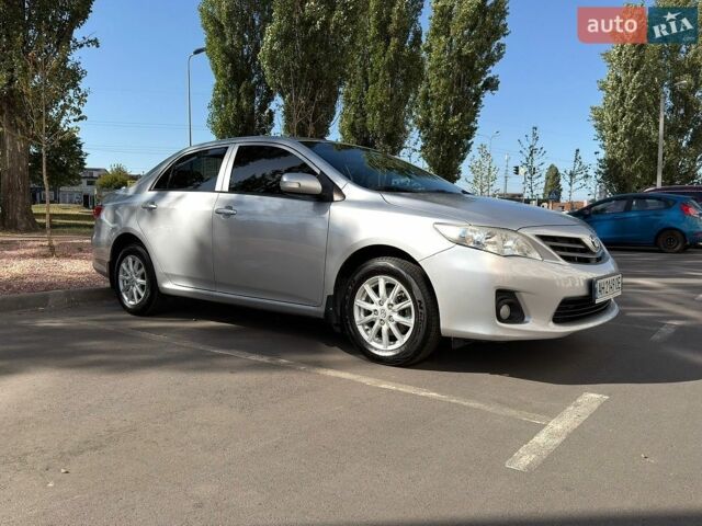 Серый Тойота Королла, объемом двигателя 1.3 л и пробегом 102 тыс. км за 7900 $, фото 1 на Automoto.ua