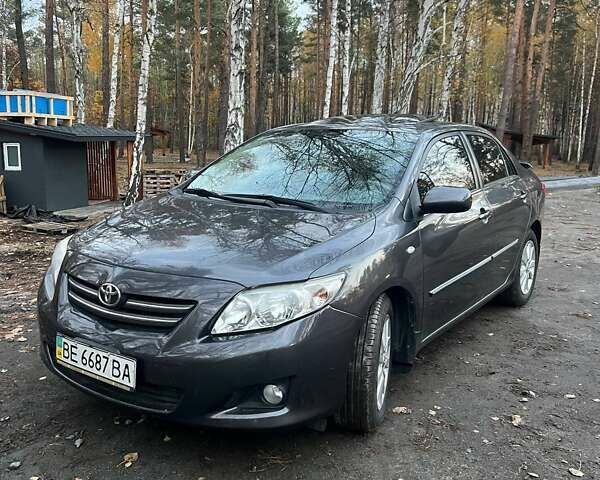 Сірий Тойота Королла, об'ємом двигуна 1.6 л та пробігом 51 тис. км за 11000 $, фото 1 на Automoto.ua