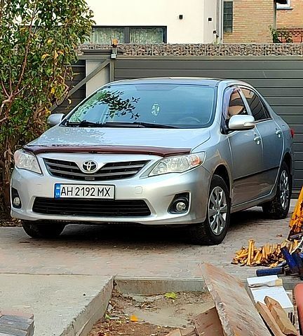 Серый Тойота Королла, объемом двигателя 1.3 л и пробегом 169 тыс. км за 7500 $, фото 1 на Automoto.ua