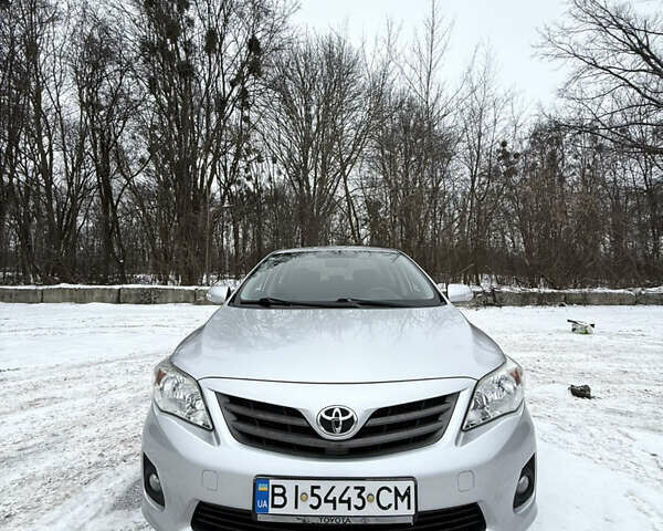 Серый Тойота Королла, объемом двигателя 1.6 л и пробегом 202 тыс. км за 9800 $, фото 1 на Automoto.ua