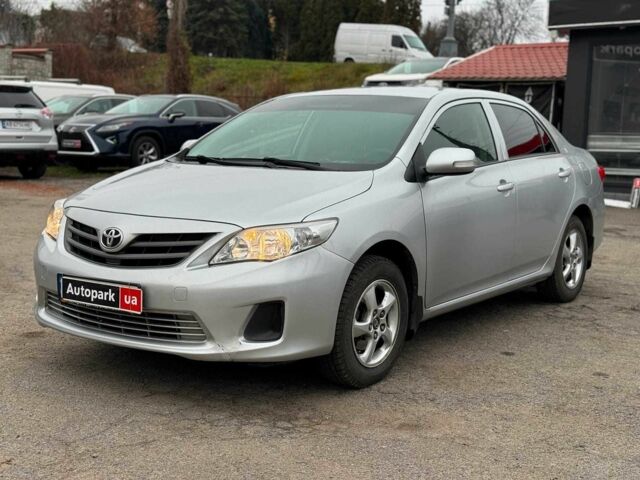 Сірий Тойота Королла, об'ємом двигуна 1.3 л та пробігом 137 тис. км за 6790 $, фото 1 на Automoto.ua