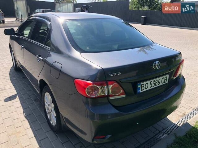 Сірий Тойота Королла, об'ємом двигуна 1.33 л та пробігом 174 тис. км за 7500 $, фото 1 на Automoto.ua