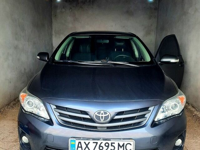 Серый Тойота Королла, объемом двигателя 1.6 л и пробегом 152 тыс. км за 10000 $, фото 1 на Automoto.ua