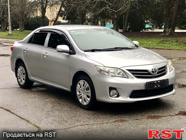 Серый Тойота Королла, объемом двигателя 1.6 л и пробегом 890 тыс. км за 10700 $, фото 1 на Automoto.ua