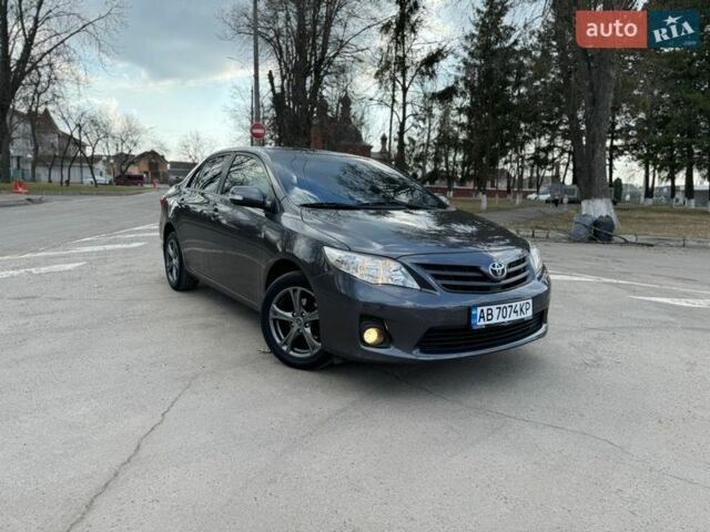 Серый Тойота Королла, объемом двигателя 1.59 л и пробегом 131 тыс. км за 9900 $, фото 1 на Automoto.ua