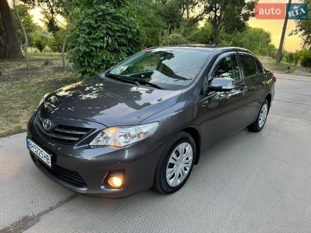 Сірий Тойота Королла, об'ємом двигуна 1.6 л та пробігом 142 тис. км за 9700 $, фото 1 на Automoto.ua