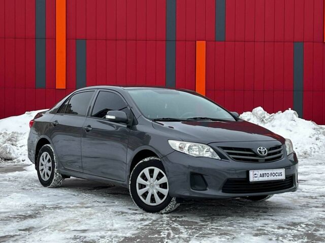 Сірий Тойота Королла, об'ємом двигуна 1.3 л та пробігом 266 тис. км за 7290 $, фото 1 на Automoto.ua