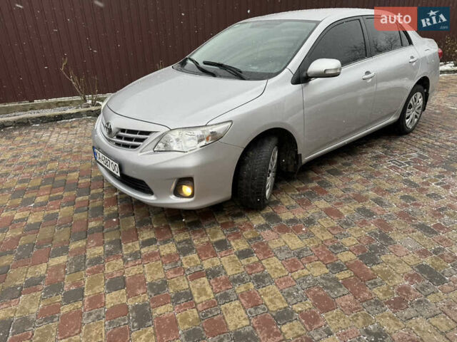 Серый Тойота Королла, объемом двигателя 1.6 л и пробегом 179 тыс. км за 8450 $, фото 1 на Automoto.ua