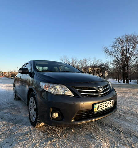 Серый Тойота Королла, объемом двигателя 1.6 л и пробегом 202 тыс. км за 7900 $, фото 1 на Automoto.ua