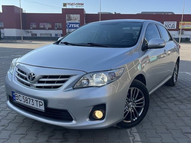 Серый Тойота Королла, объемом двигателя 1.6 л и пробегом 263 тыс. км за 9900 $, фото 1 на Automoto.ua