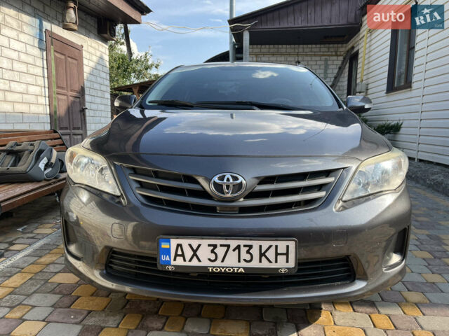 Серый Тойота Королла, объемом двигателя 1.6 л и пробегом 120 тыс. км за 10000 $, фото 1 на Automoto.ua