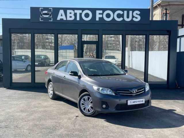 Сірий Тойота Королла, об'ємом двигуна 1.6 л та пробігом 270 тис. км за 9490 $, фото 1 на Automoto.ua