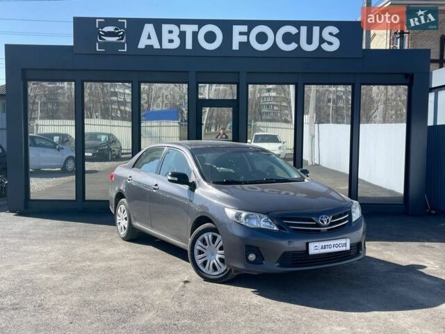 Серый Тойота Королла, объемом двигателя 1.6 л и пробегом 270 тыс. км за 9990 $, фото 1 на Automoto.ua