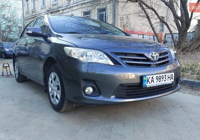 Серый Тойота Королла, объемом двигателя 1.33 л и пробегом 164 тыс. км за 8700 $, фото 1 на Automoto.ua