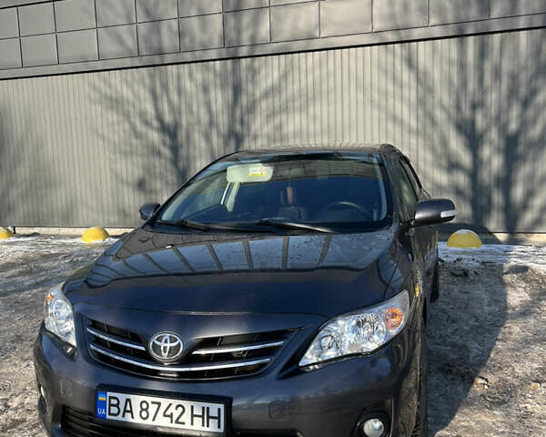 Серый Тойота Королла, объемом двигателя 1.6 л и пробегом 100 тыс. км за 9700 $, фото 1 на Automoto.ua