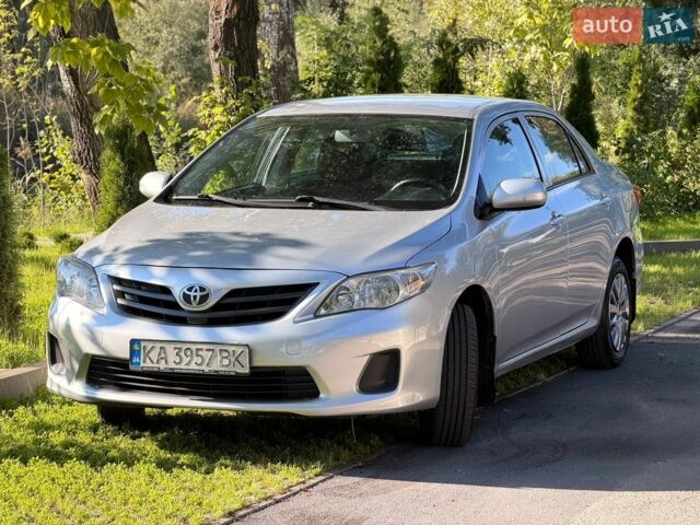 Сірий Тойота Королла, об'ємом двигуна 1.33 л та пробігом 210 тис. км за 5700 $, фото 1 на Automoto.ua