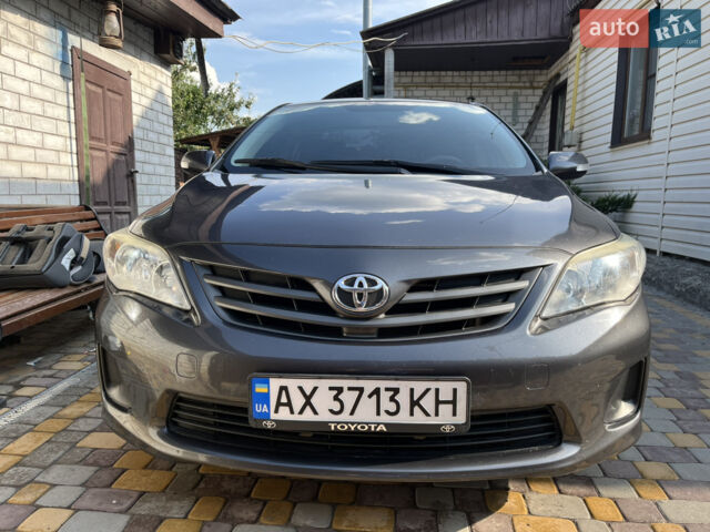 Серый Тойота Королла, объемом двигателя 1.6 л и пробегом 120 тыс. км за 10000 $, фото 1 на Automoto.ua