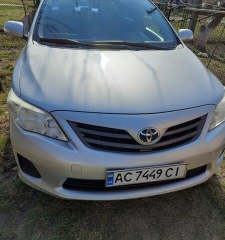 Сірий Тойота Королла, об'ємом двигуна 1.33 л та пробігом 146 тис. км за 8200 $, фото 1 на Automoto.ua