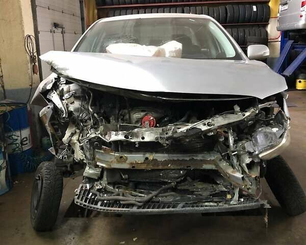 Серый Тойота Королла, объемом двигателя 1.3 л и пробегом 150 тыс. км за 3500 $, фото 1 на Automoto.ua