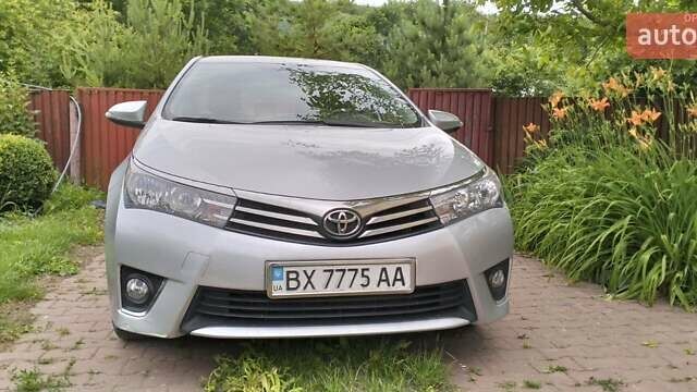 Серый Тойота Королла, объемом двигателя 1.3 л и пробегом 165 тыс. км за 9100 $, фото 1 на Automoto.ua