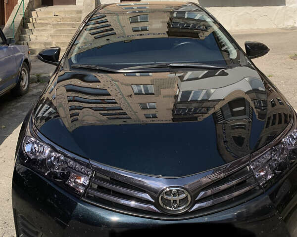 Серый Тойота Королла, объемом двигателя 1.33 л и пробегом 230 тыс. км за 9000 $, фото 1 на Automoto.ua