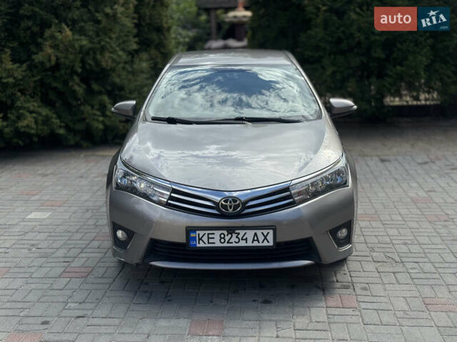 Сірий Тойота Королла, об'ємом двигуна 1.6 л та пробігом 157 тис. км за 11000 $, фото 1 на Automoto.ua