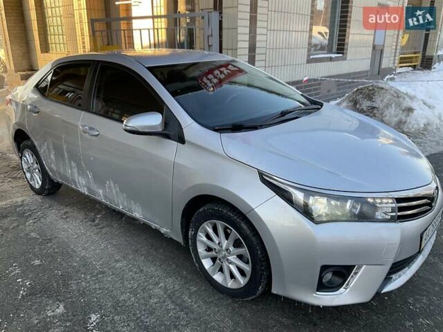 Сірий Тойота Королла, об'ємом двигуна 1.6 л та пробігом 113 тис. км за 12800 $, фото 1 на Automoto.ua