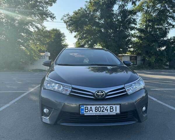 Серый Тойота Королла, объемом двигателя 1.6 л и пробегом 154 тыс. км за 15500 $, фото 1 на Automoto.ua